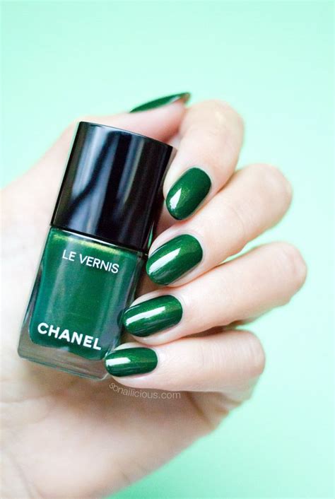 chanel nail polish emeraude|Chanel Emeraude & Chanel Cavaliere .